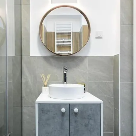 Forest I Cismigiu Park Βουκουρέστι