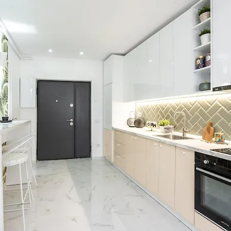 Garsonieră Ultracentrală Lângă Parcul Cișmigiu Apartament *