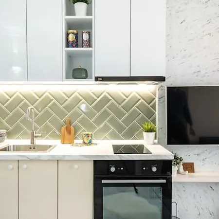 Apartament Garsonieră Ultracentrală Lângă Parcul Cișmigiu